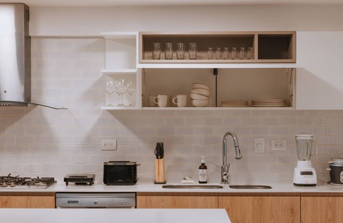 Laureles Apartment | Amazing 1,162ft Apt. 24/7 Front Desk- Alori 403