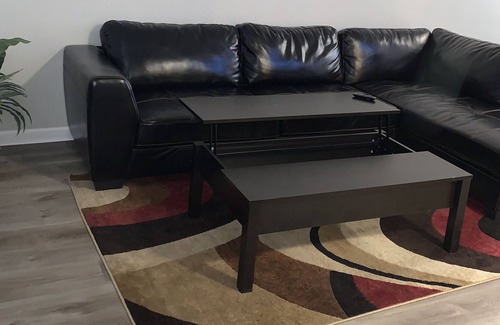 Columbus Apartment | Amazing (1)bedroom and bathroom condo with lots of entertainment and comfort