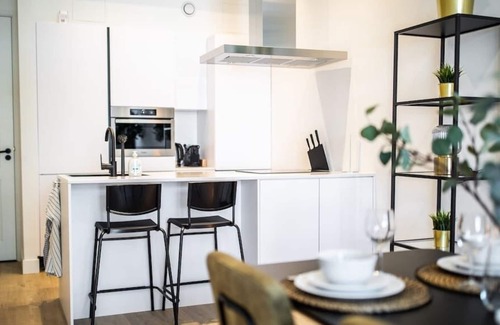 Delfshaven Apartment | Amazing 1 Bedroom Serviced Apartment 53m2 -NB304A-