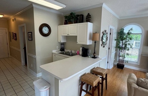 Central Myrtle Beach Apartment | Amazing 1BR condo on the ground floor