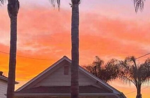 Napa Cottage | Amazing 2 Bedroom/2 Bath Cottage in the heart of Downtown Napa