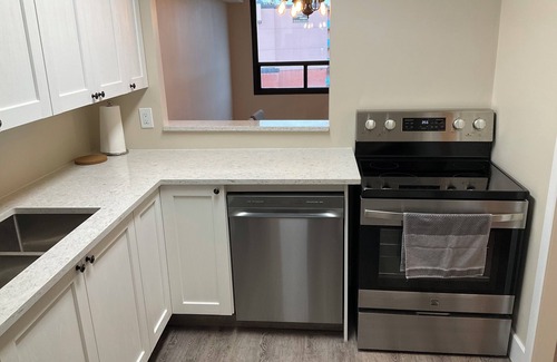 Rosemount Condo | Amazing 2-bedroom condo! Unbeatable location! Perfect for medium-to-long stays!