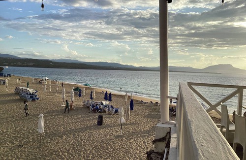 Los Brazos Condo | Amazing 2bd/2ba Beachfront Condo,Playa Alicia Beach 24/7 Security