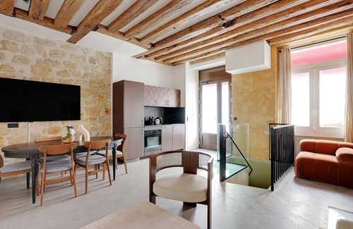 Archives Apartment | Amazing 3 BDR - Place des Vosges