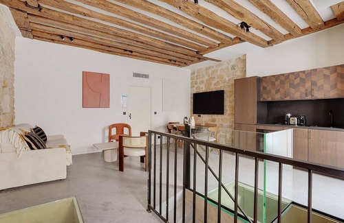 Archives Apartment | Amazing 3 BDR - Place des Vosges
