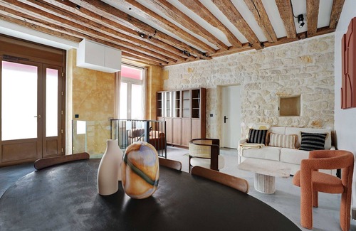 Archives Apartment | Amazing 3 BDR - Place des Vosges