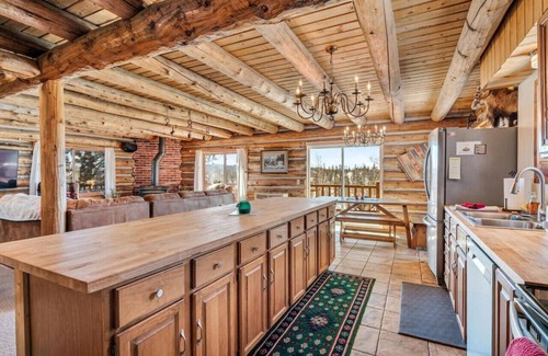 Stagetop Cabin | Amazing 3200Sq ft Upgrade Log Cbn GameRoom HotTub