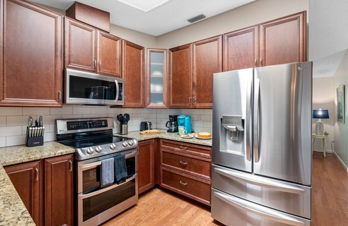 Tarpon Springs House | Amazing 3BR 2BA Pool House – Relax & Unwind!