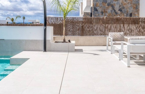 Torre-Pacheco Villa | AMAZING 4 BEDROOM VILLA WITH PRIVATE POOL SANTA ROSALIA LAKE AND LIFE RESORT
