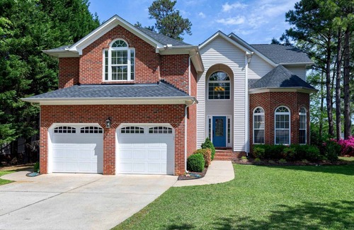 Raleigh House | Amazing 4-bedroom house with AC in Raleigh