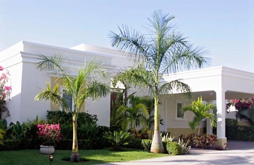 Cerritos Villa | AMAZING 5-Star Villa Resort Emerald Estates Mazatlan- private pool and carport!
