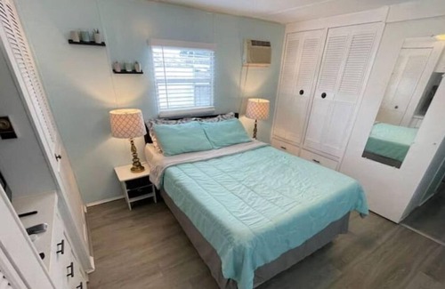 Brandon House | Amazing 55+ Seniors Only Snow-Birds Community