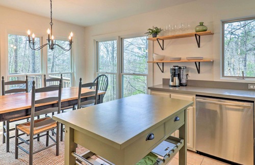Brevard House | Amazing A-Frame w/Private Hiking + Amenities