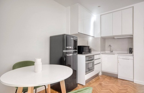 Almagro Apartment | Amazing Almagro 1BR, in the heart of Madrid, by Blueground
