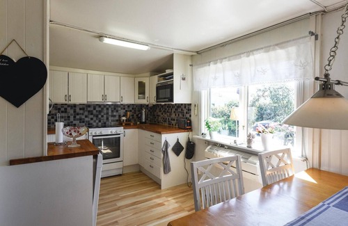 Asa Apartment | Amazing apartment in åsa with kitchen