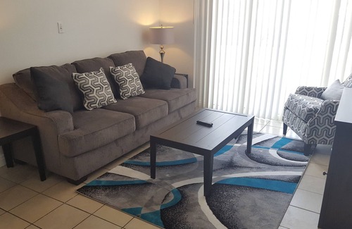 Las Vegas Apartment | Amazing apartment in a simple location near strip!