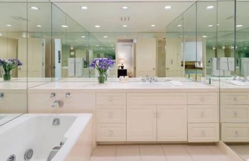 Aspen Apartment | Amazing Aspen, Core Condo Ski, Sauna, Hot Tub-Pool