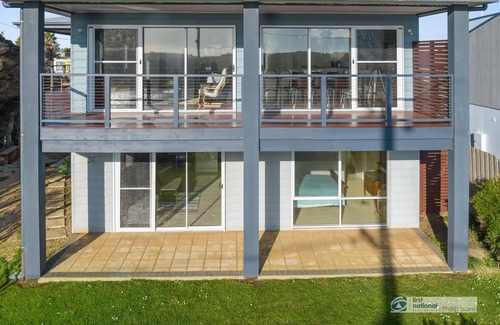 Sunderland Bay House | Amazing bay views, family friendly, large modern home in Sunderland Bay