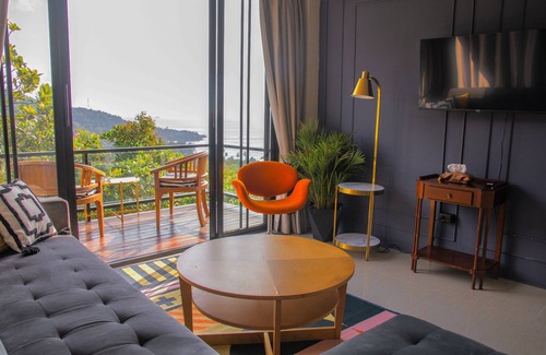 Bouvet Island House | Amazing both side ocean view house! Cozy and