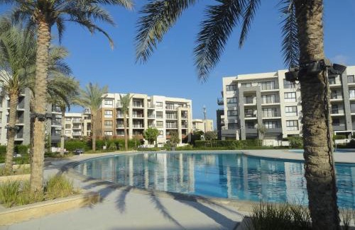 Sidi Abd El-Rahman Apartment | Amazing chalet for rent in Marassi Marina residence , North coast
