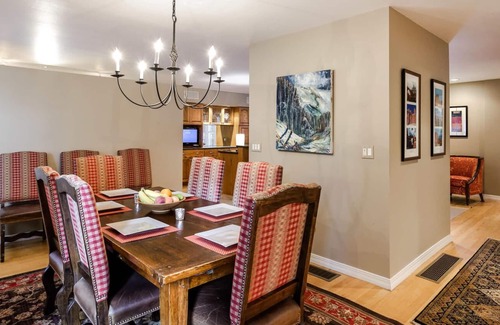 Snowmass Village House | AMAZING Colorado River Front Estate