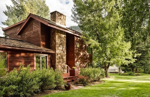 Snowmass Village House | AMAZING Colorado River Front Estate