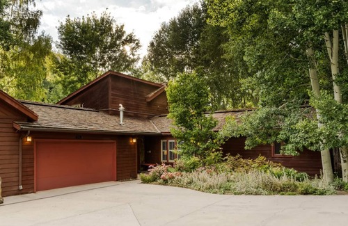 Snowmass Village House | AMAZING Colorado River Front Estate