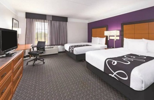 North Garrett Road House | Amazing Durham Destination!Relax,Recharge,Rejoice1