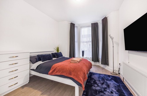 Valentines Apartment | Amazing Flat In London