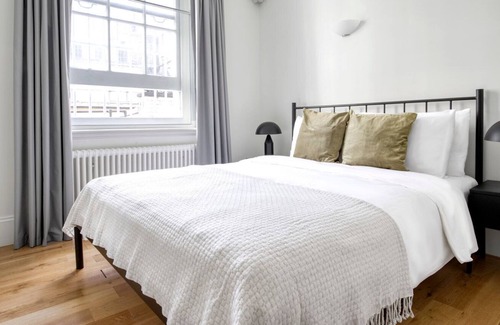 Temple Apartment | Amazing Holborn 2BR w/ Private Terrace, nr Chancery Lane, by Blueground