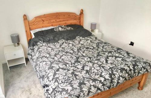 Great Yarmouth Ski Chalet | Amazing Holiday Home with Pool, Clubhouse, Arcade, Bar, Cafe and Entertainment onsite
