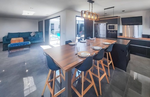 Nissan-lez-Enserune House | Amazing home in Nissan-lez-Enserune with WiFi