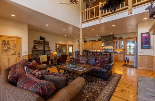 Pagosa Springs House | Amazing Home, Close to Hatcher, Turkey Springs, One of a Kind!