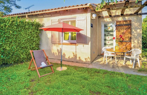 Raphele-les-Arles House | Amazing home in Raphèle-lès-Arles
