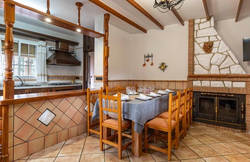 Algarinejo House | Amazing home in Algarinejo