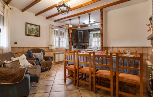 Algarinejo House | Amazing Home In Algarinejo