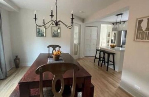 Libertyville House | Amazing home in DT Libertyville - Near Naval Base!