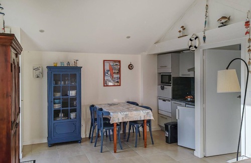 La Gueriniere House | Amazing home in La Gueriniere with WiFi