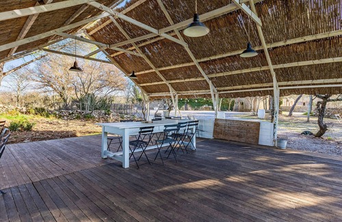 Rouet House | Amazing home in LE ROUET with WiFi