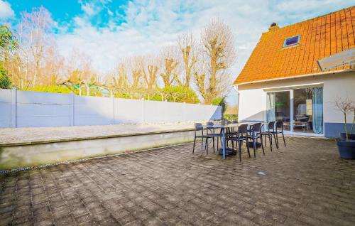 Saint-Josse House | Amazing Home In Saint-Josse With Wifi