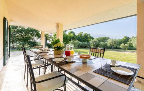 Umbertide House | Amazing Home In Umbertide With Kitchen