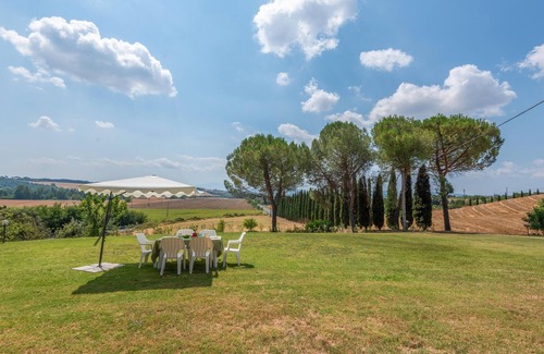 Bollano House | Amazing home in Monteroni d'Arbia