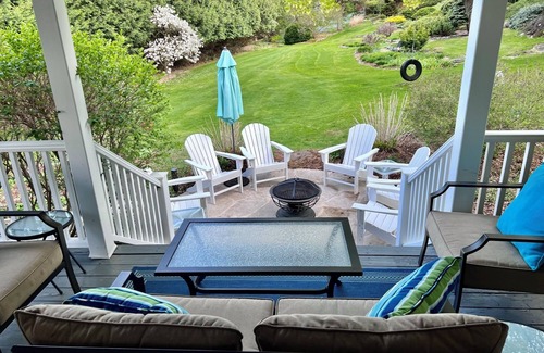 Baileys Harbor Cottage | Amazing House, Amazing Garden, Downtown
