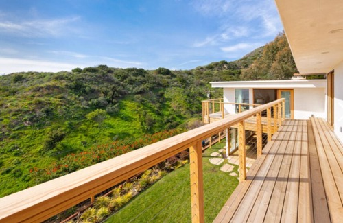 Eastern Malibu House | Amazing house in Malibu.