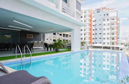 Evaristo Morales Apartment | AMAZING INFINITY POOL 1BR LUXURY PLACE GYM TERRACE