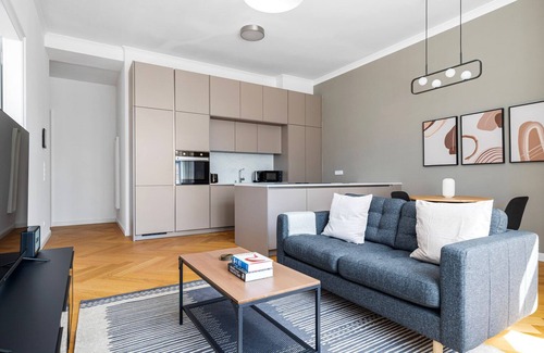 Josefstadt Apartment | Amazing Josefstadt 1BR w/Elevator & Cellar, nr Bars, by Blueground