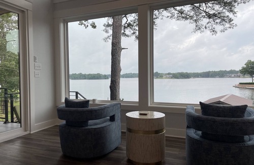 Mid America House | Amazing Lake Home close to everything with amazing view