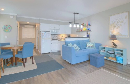Bayfield Condo | Amazing Lake Superior Views & Easy Walking Access to All Bayfield Has to Offer