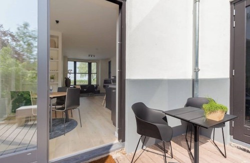 Kralingen-Crooswijk Apartment | Amazing location - Modern designer apartment