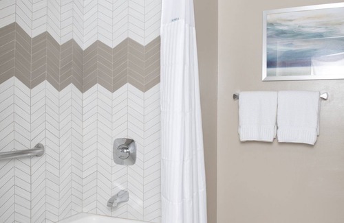 Gaslamp Quarter Resort | Amazing Location right in Downtown Gaslamp District